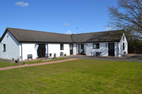 Number 1 Lytton Tree Lodge